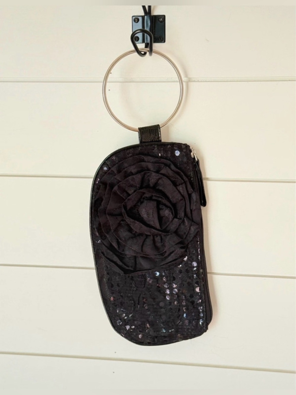 Black Wristlet Bangle Clutch w/ Silver Toned Wrist Ring Formal Floral Sequins